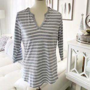 Michael Kors Gray/White Sweater Top Zip-Shoulder
